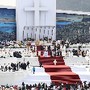 JMJ - Praia de Copacabana - Papa Francisco sobe ao