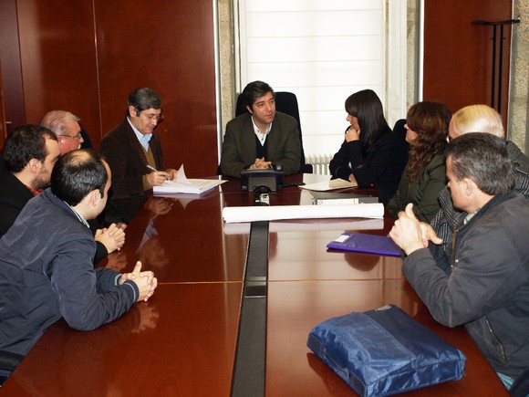 Assinatura de contrato da obra reabilitação de P