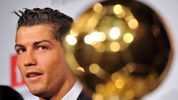 bola+de+ouro_cristiano+ronaldo_EPA1.jpg