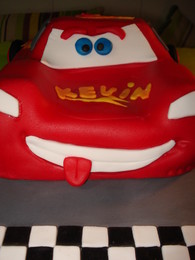 Bolo mcqueen+xana medalha+&aacute;rv natal 036.jpg