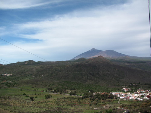 Vista de El teide e da cratera do Monte Viejo
