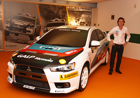 Armindo Araújo, junto ao Lancer EVO X - apresentado ontem - com que tentará sagrar-se bi-campeão do PWRC...