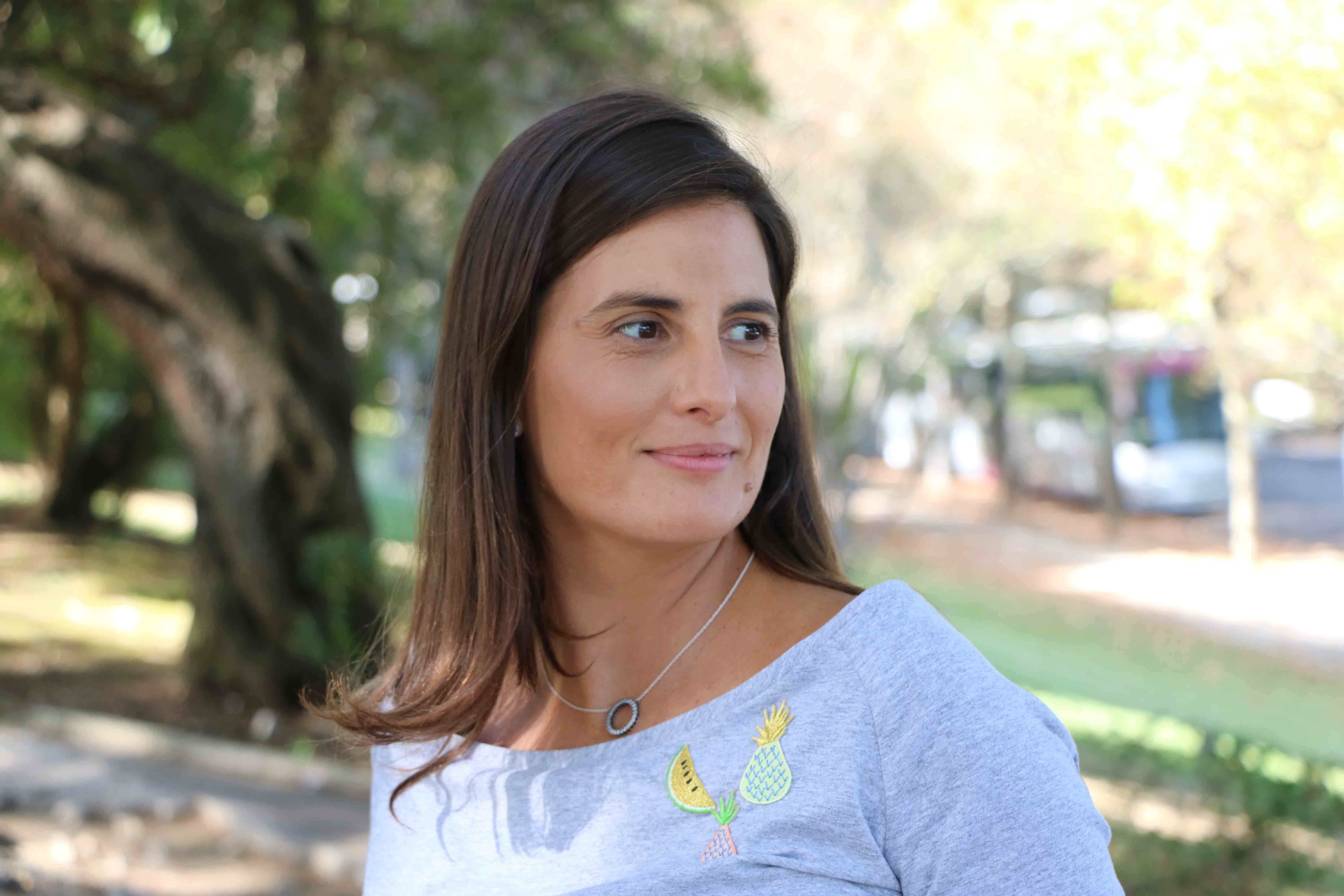 burda-camisola-cinza