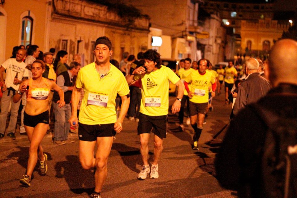 165437_163926787102290_2084700084_n