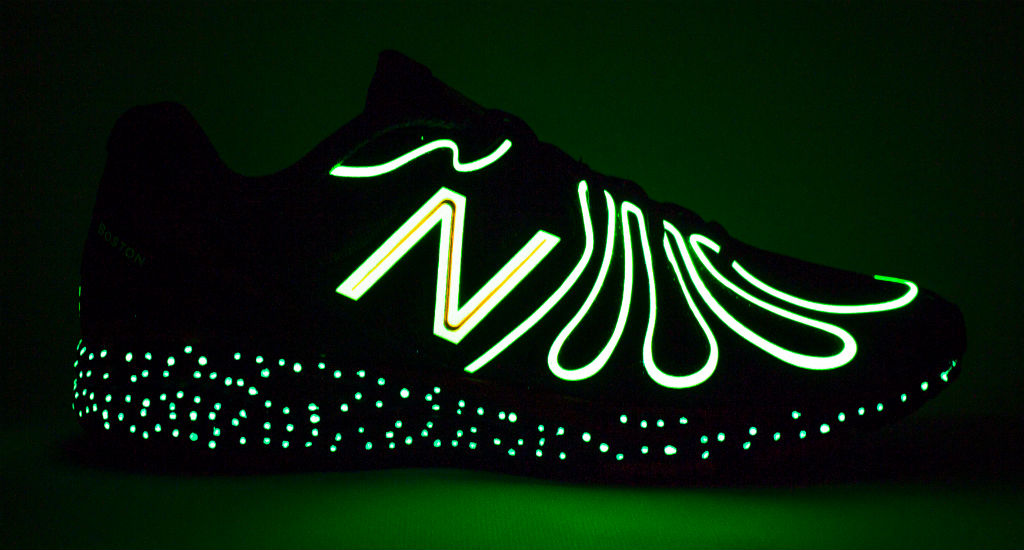 packer-shoes-new-balance-boston-marathon-2013-collection-charity-11