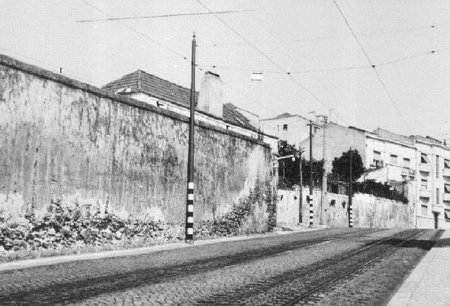 14-Av. Afonso III muro 21